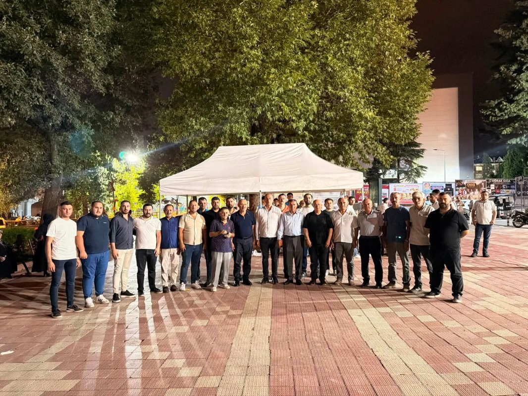 Mevlid Kandili Dolayısıyla Büyük Camii’de Lokma İkramı Yapıldı.