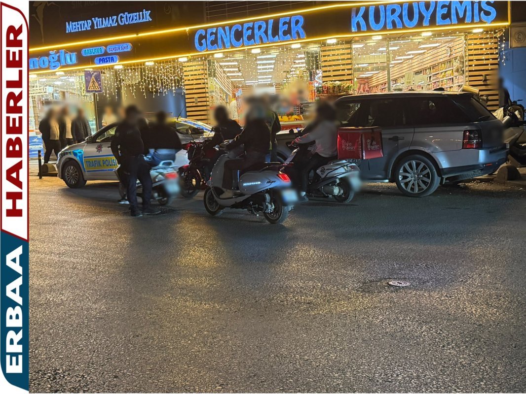 Erbaa’da Motosiklet Denetimleri Sürüyor: GBT ve Trafik Kontrolü Yapıldı.