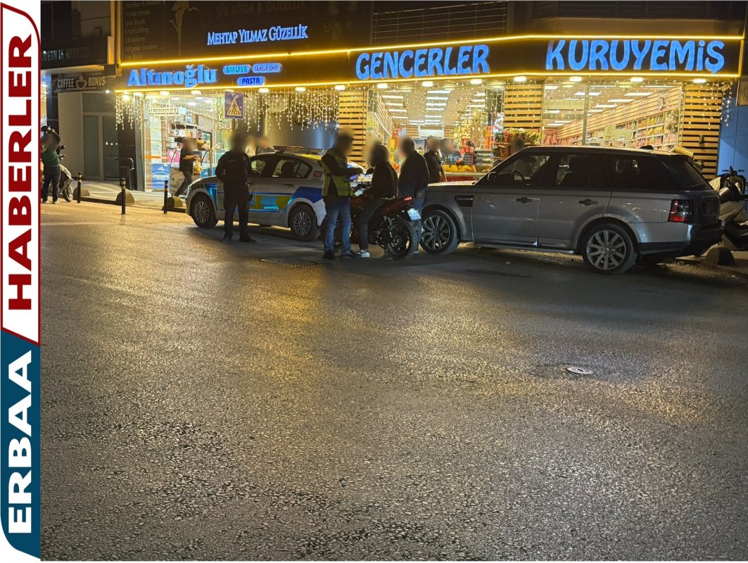 Erbaa’da Motosiklet Denetimleri Sürüyor: GBT ve Trafik Kontrolü Yapıldı.