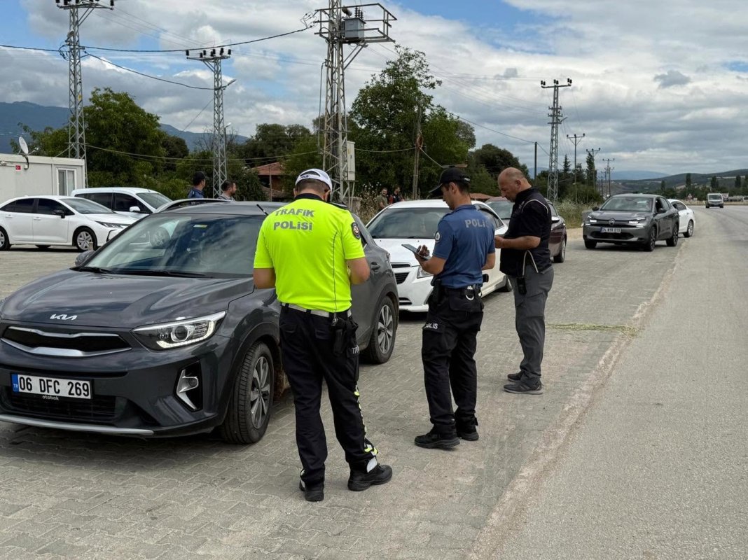 Kaymakam Dr. Remzi Demir Trafik Uygulamalarını Yerinde İnceledi.