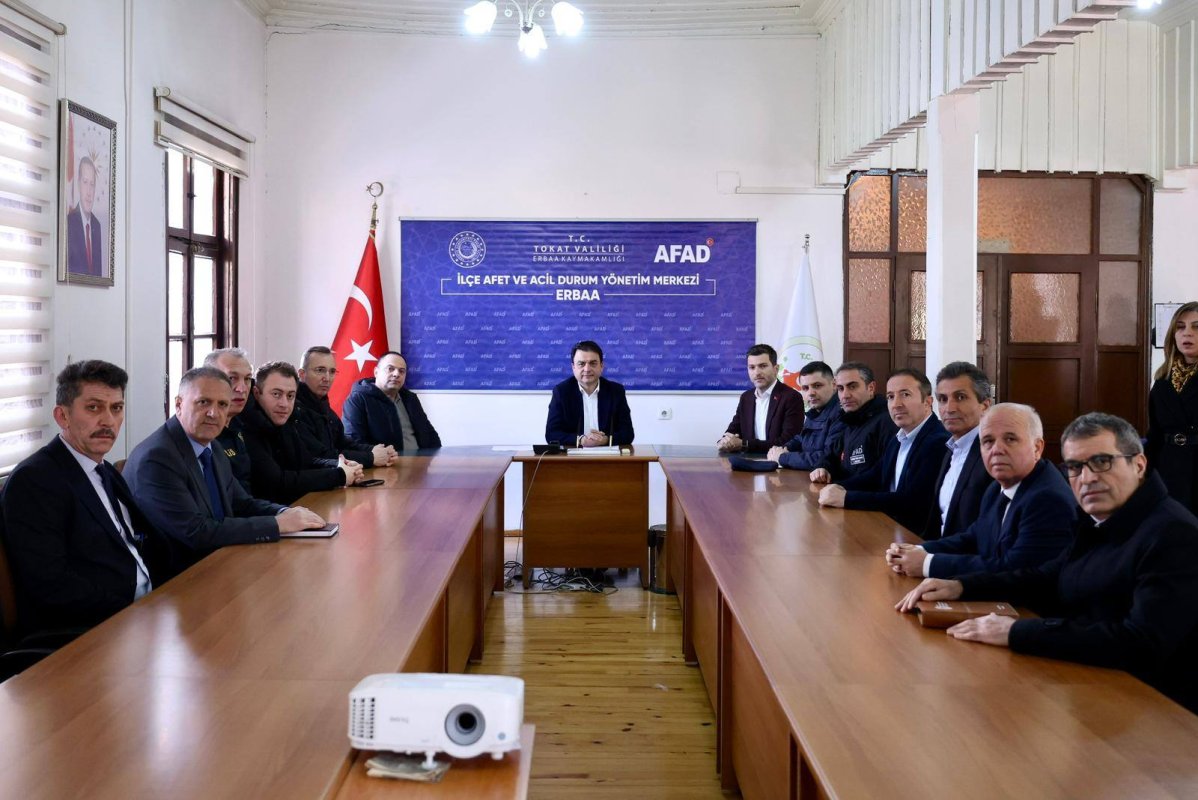 Depremin Ardından Tokat Valisi Abdullah Köklü Erbaa’yı Ziyaret Etti.