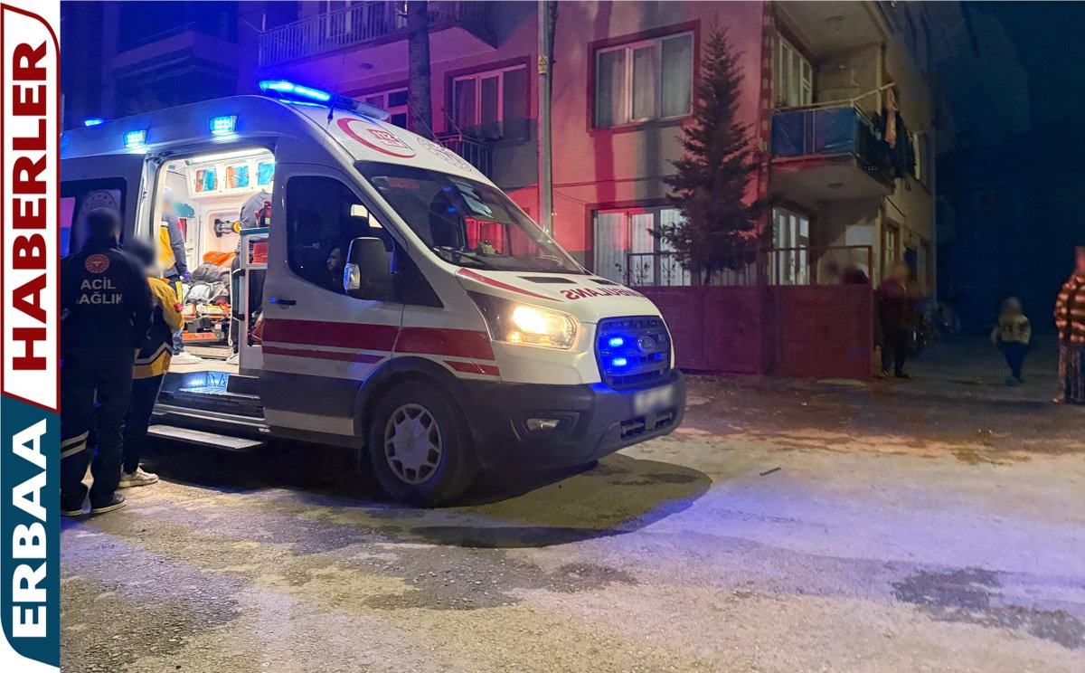 Erbaa’da Trafik Kazası: 2 Kişi Yaralı.