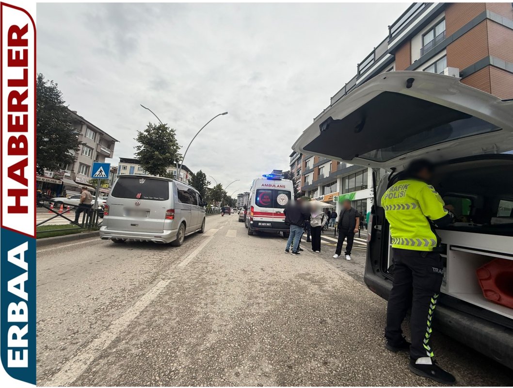 Gazi Bulvarı’nda Kaza! Elektrikli Bisiklet Sürücüsü Hastaneye Kaldırıldı.