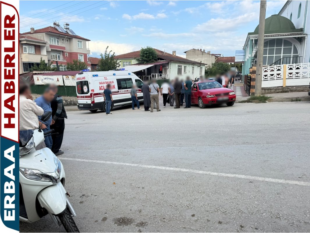 Erbaa’da Motosiklet ile Otomobil Çarpıştı: 1 Yaralı.