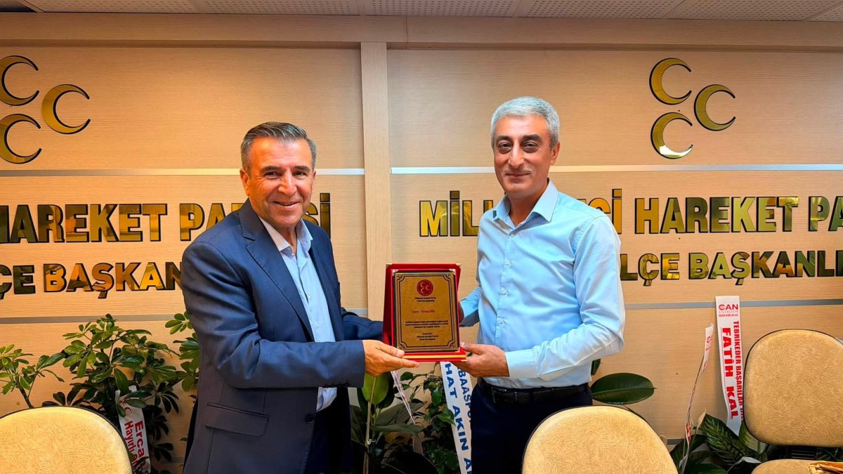 MHP Erbaa İlçe Başkanlığı’nda Devir Teslim Gerçekleştirildi.