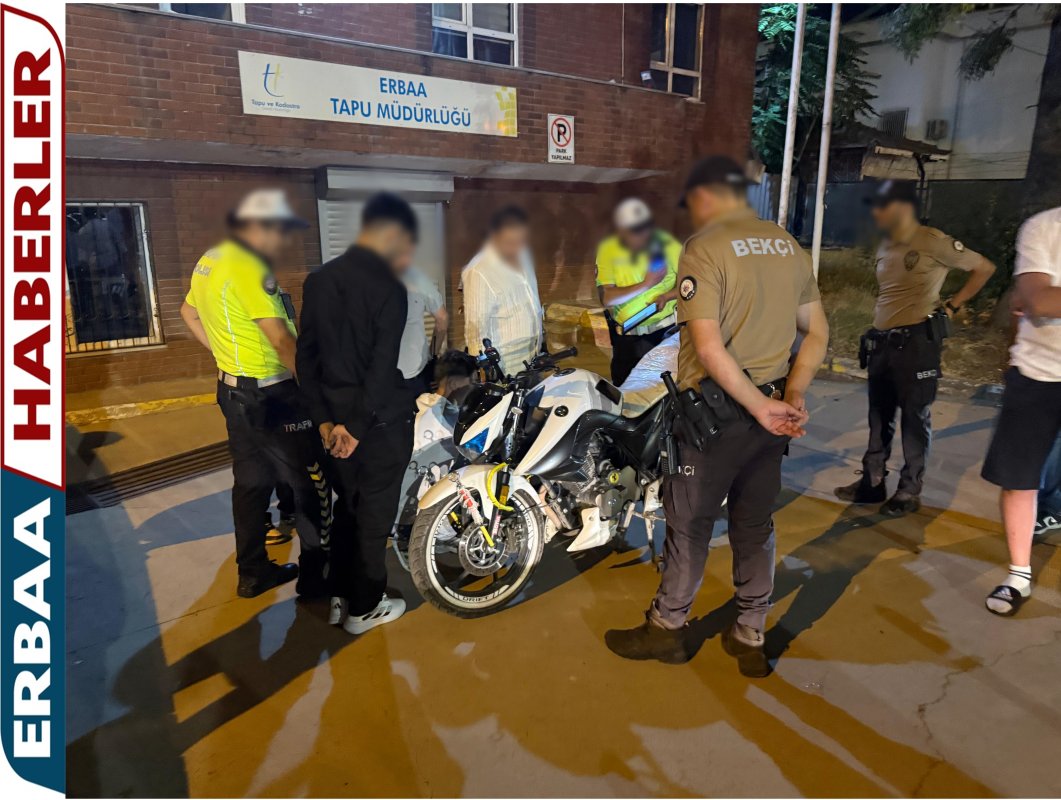 Erbaa’da Motosiklet Denetimi: Abart Egzozlu Motosikletler Trafikten Men Edildi.