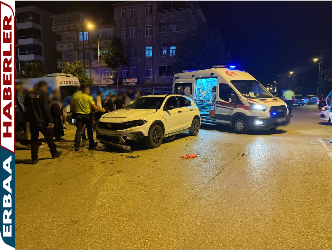 Erbaa'da Trafik Kazası: 3 Kişi Yaralandı.