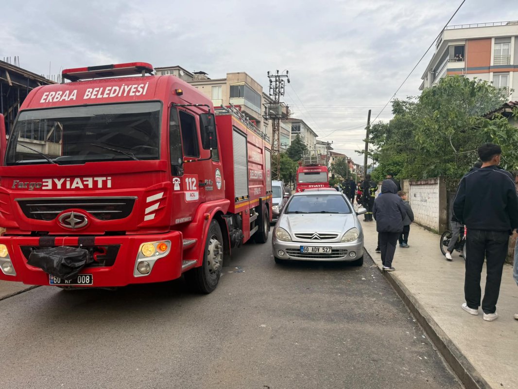 Erbaa’da Baca Dumanı İtfaiye ve Polisi Harekete Geçirdi.