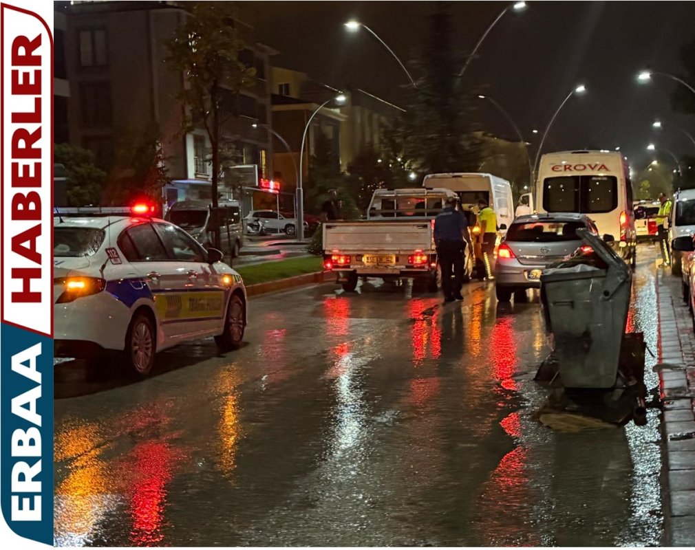 Erbaa’da Yağışlı Havada Zincirleme Kaza: 3 Araç Birbirine Girdi.