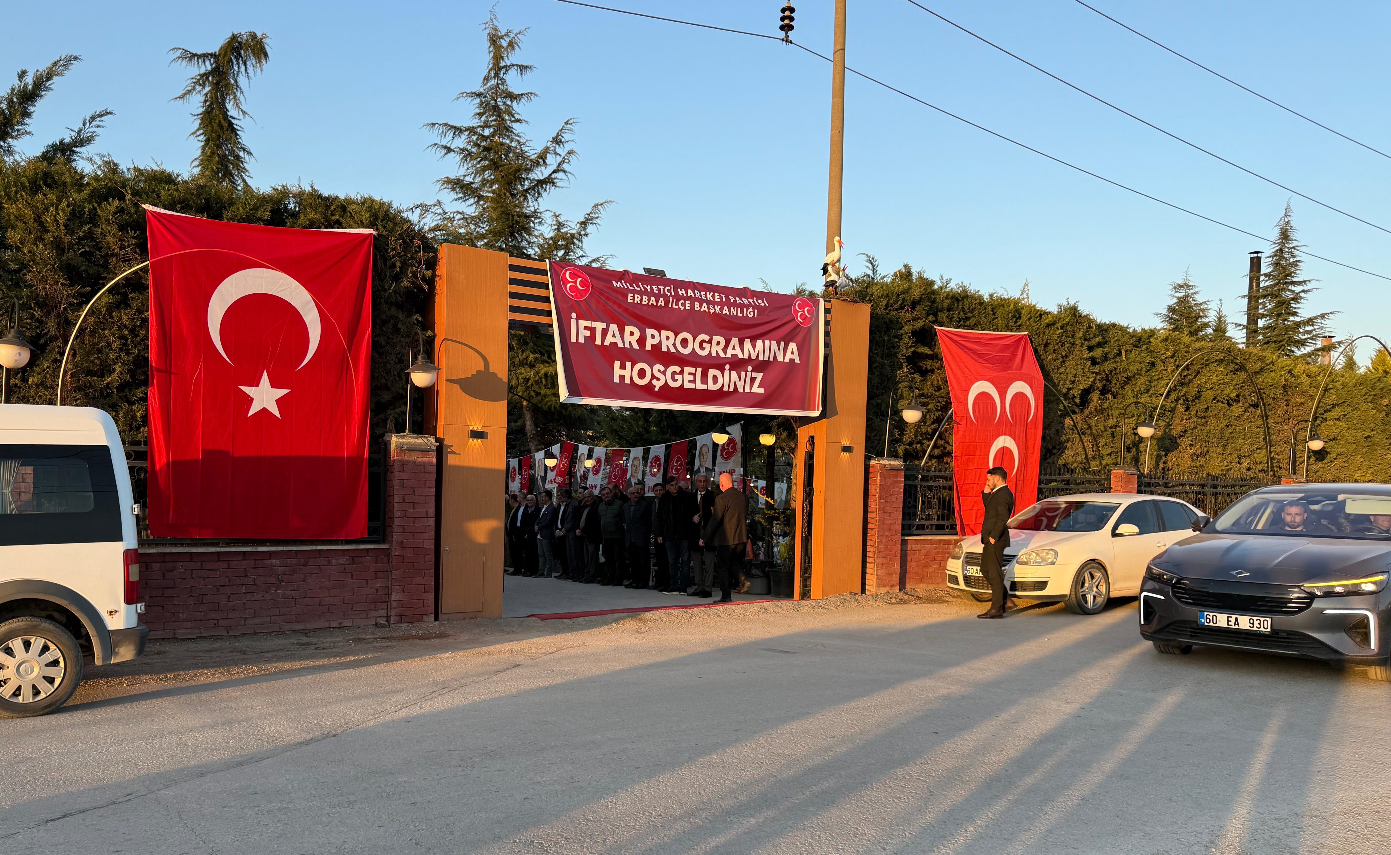 MHP Erbaa İlçe Teşkilatı İftar Programında Buluştu.