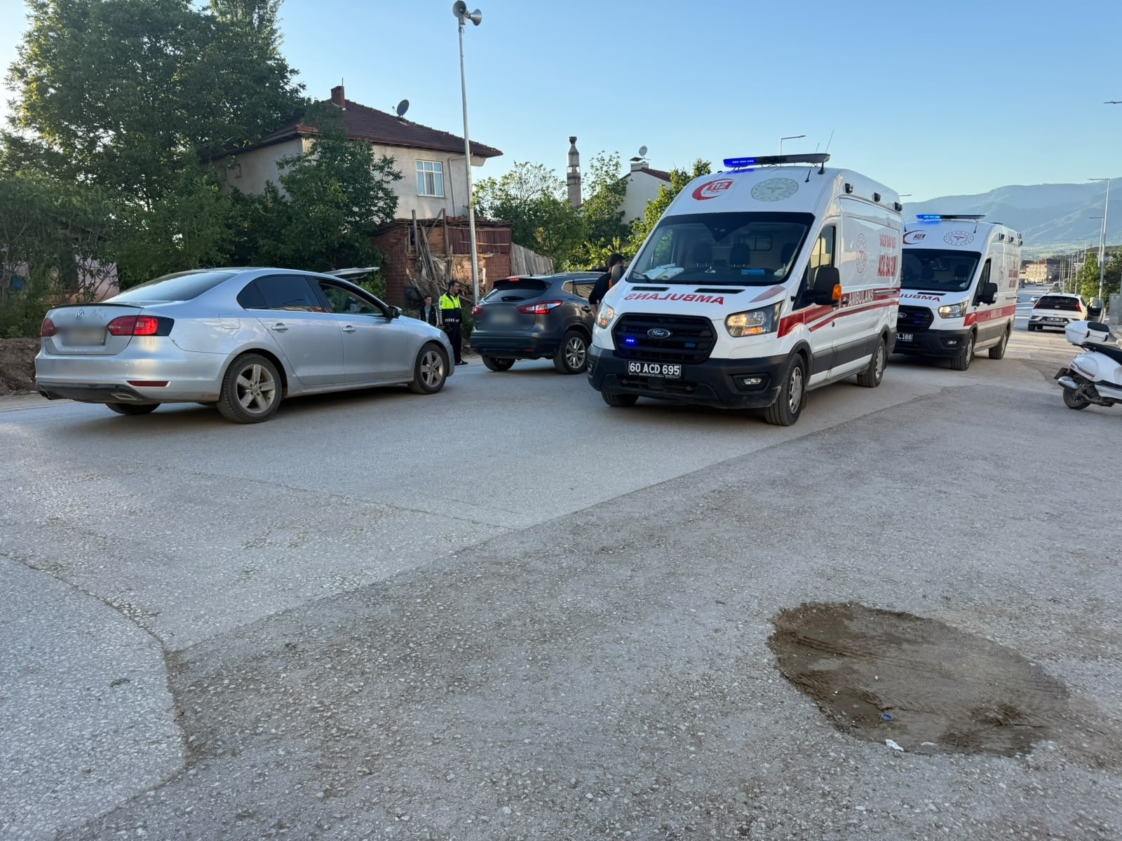 Erbaa’da İki Motosiklet Çarpıştı: 4 Yaralı