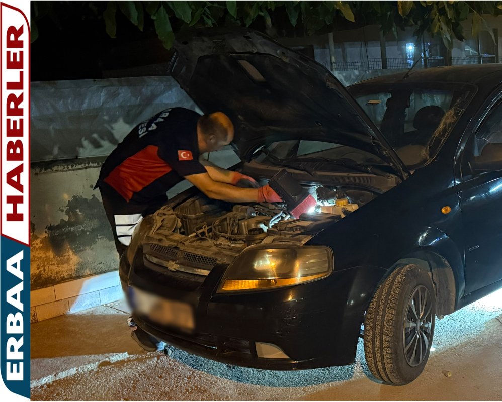 Erbaa’da Minik Kedinin Motor Macerası: İtfaiye Ekipleri Seferber Oldu.