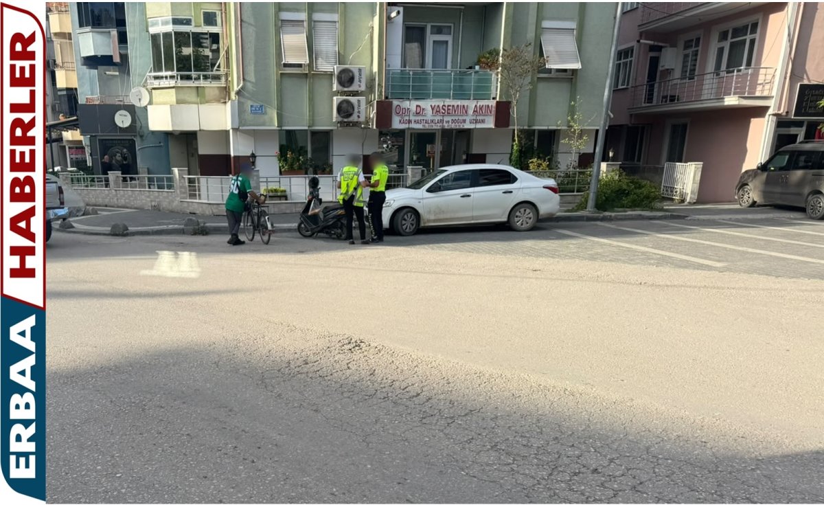 Erbaa’da Motosiklet ile Otomobil Çarpıştı: 1 Yaralı