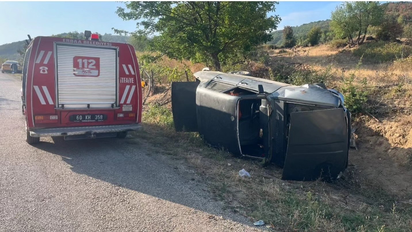 Erbaa'da Freni Patlayan Otomobil Takla Attı: 1 Yaralı.