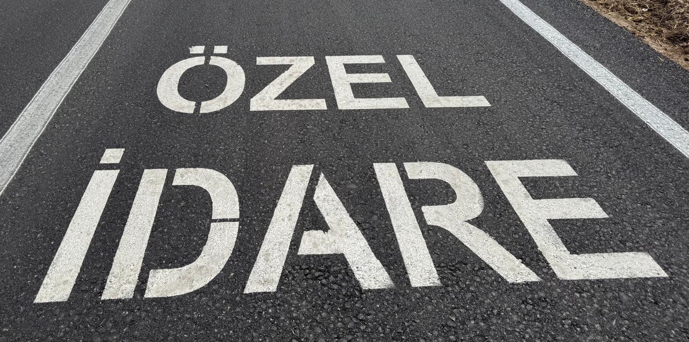 Eski Tokat Yolu Yine  ESKİ TOKAT YOLU Olarak Kaldı.