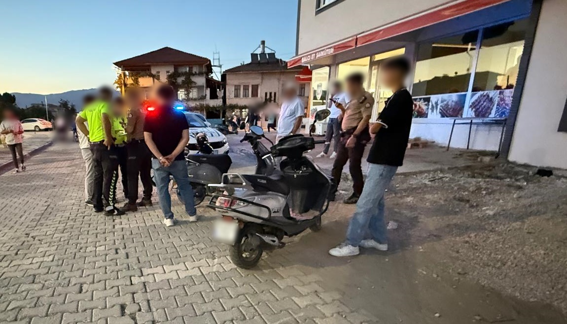 Gece Bekçilerinden Şüpheli Motosikletlilere Müdahale: 75 Bin TL Ceza Yazıldı.