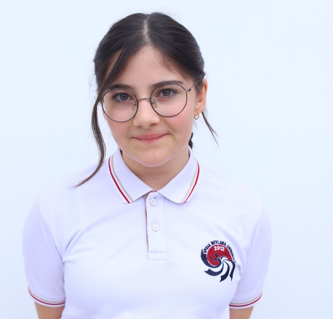 Mevlana Ortaokulundan Yine Büyük Başarı.