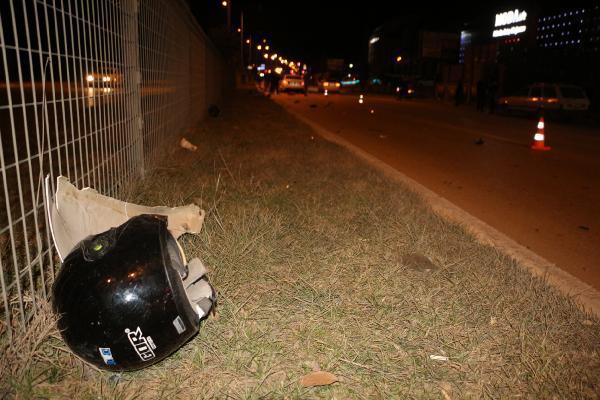 Tokat'ta otomobilin çarptığı motosikletteki 2 kişi ağır yaralandı